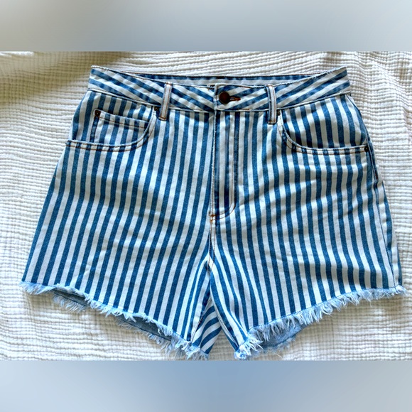 Billabong Pants - Billabong How Bout That Denim Shorts in sea spray